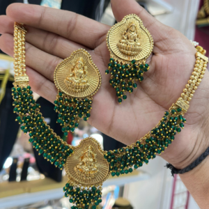 LAKSHMI GUNGURU NECKLACE SET - Image 4